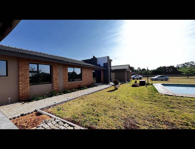 15,749M² SMALLHOLDING FOR SALE IN FAIRLEADS